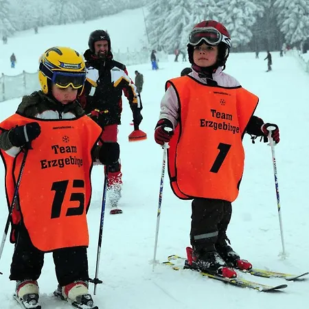 Waldhotel Am Aschergraben Otel