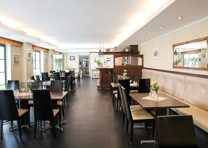 Waldhotel Am Aschergraben Отель Гайзинг